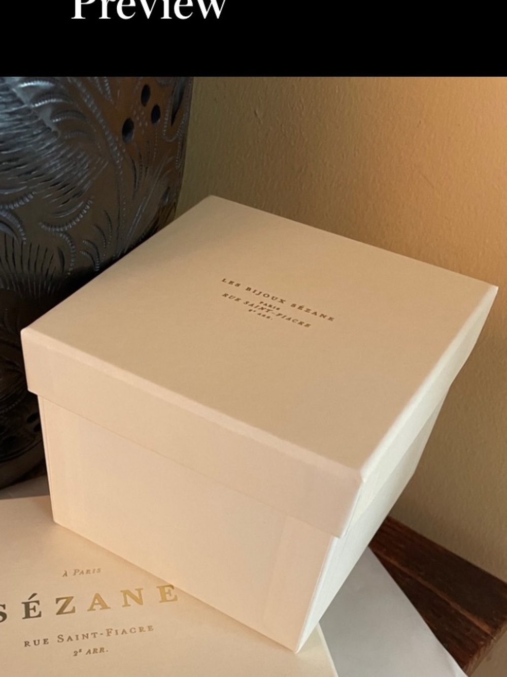 SÉZANE Trinket Storage Box. Cream & Gold